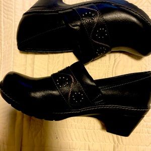 EURO SOFT by SOFFT BLACK wedge clog shoe